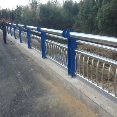 河道護(hù)欄